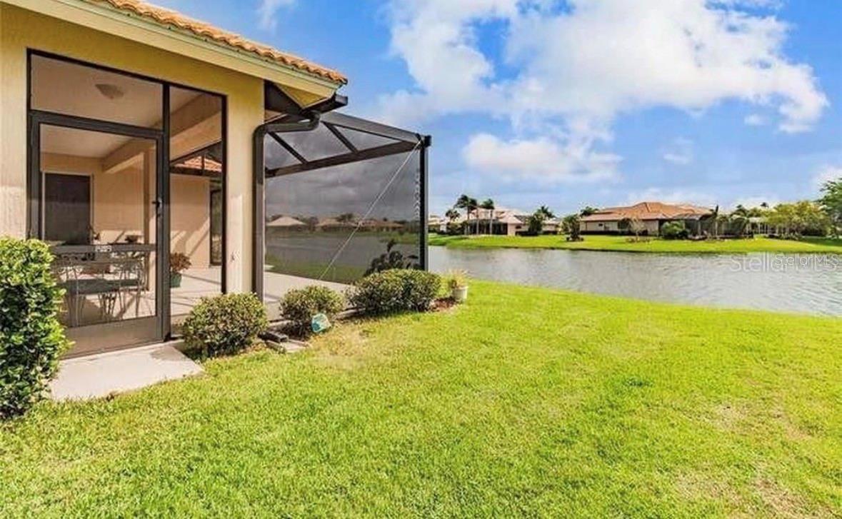 2953 SEASONS BLVD — photo 31