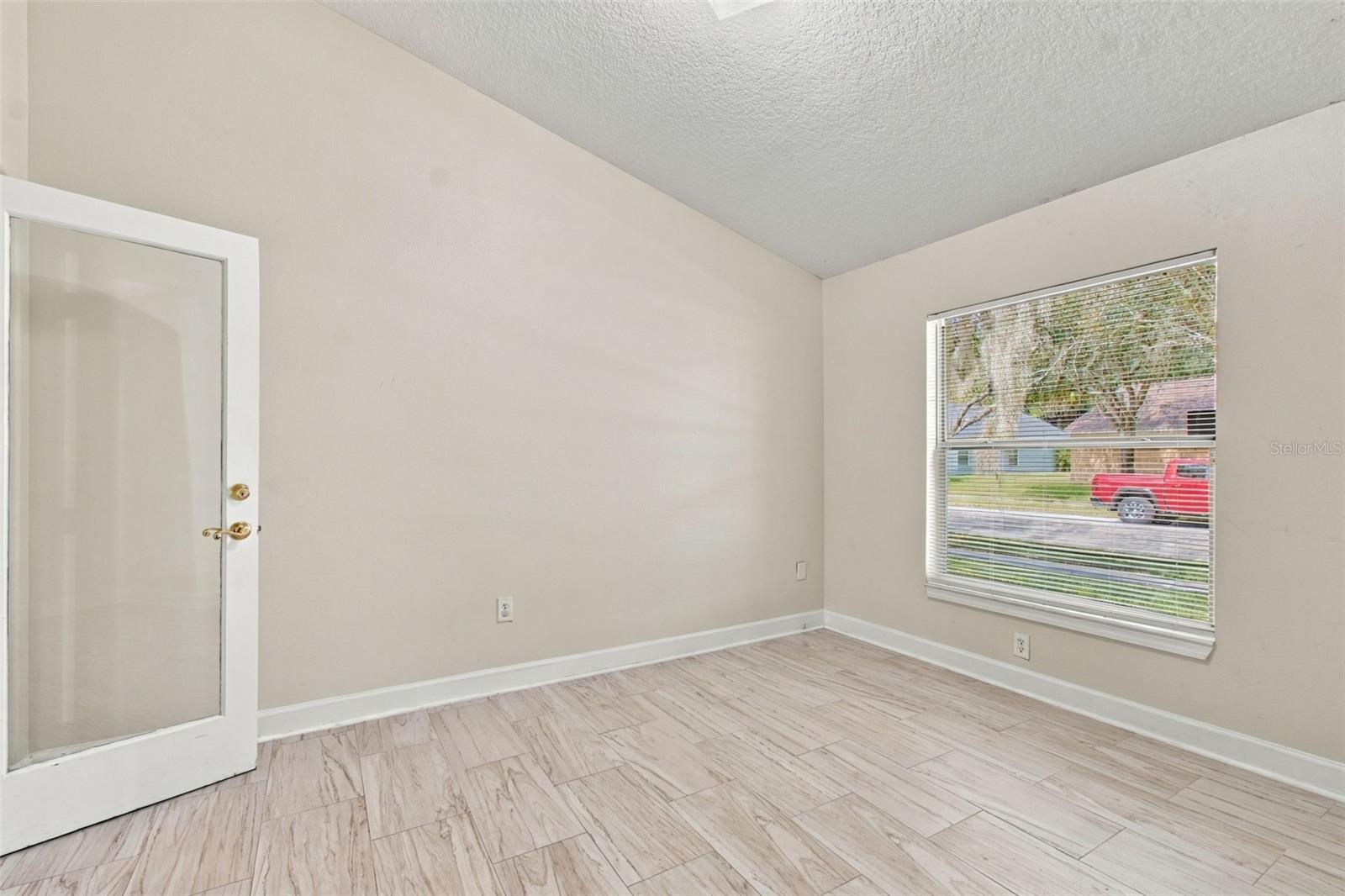 16207 ASHLEY PARK PL — photo 20
