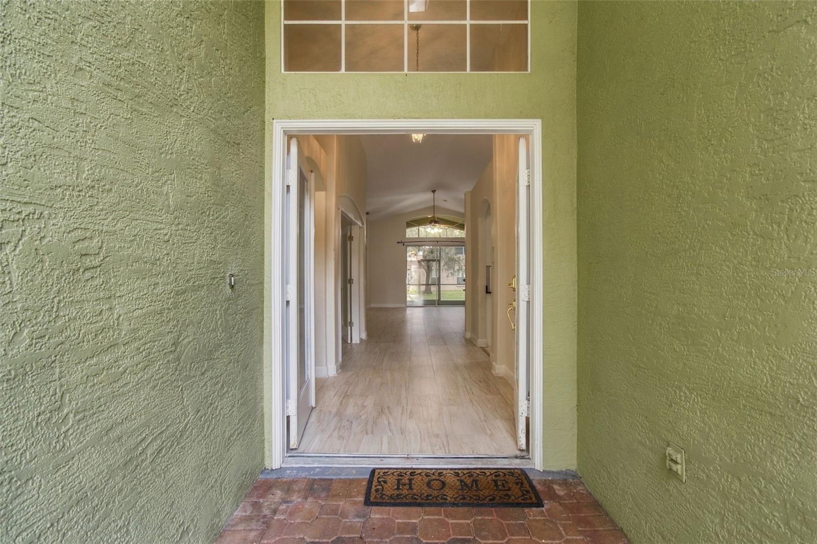 16207 ASHLEY PARK PL — photo 3