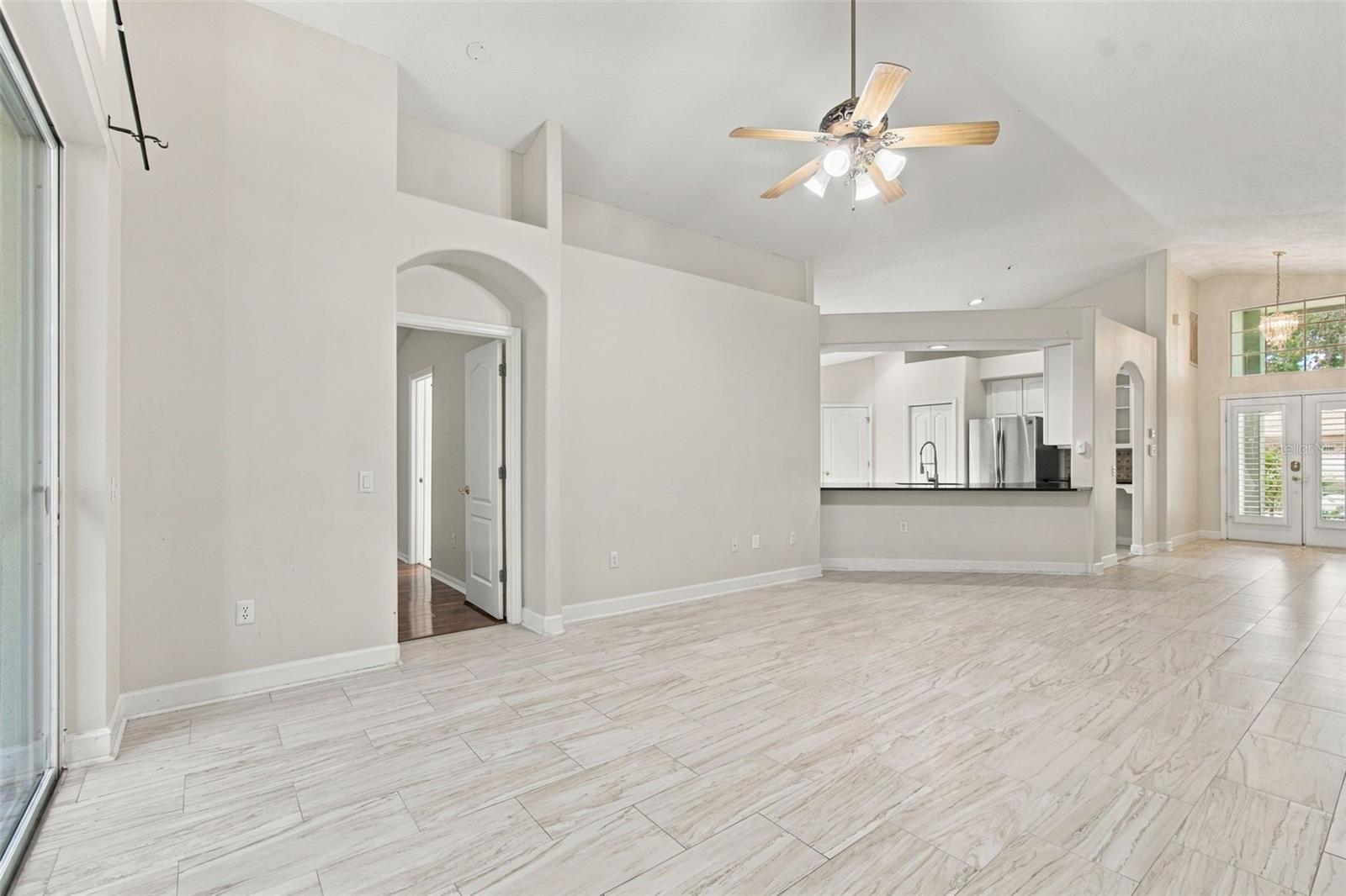 16207 ASHLEY PARK PL — photo 25