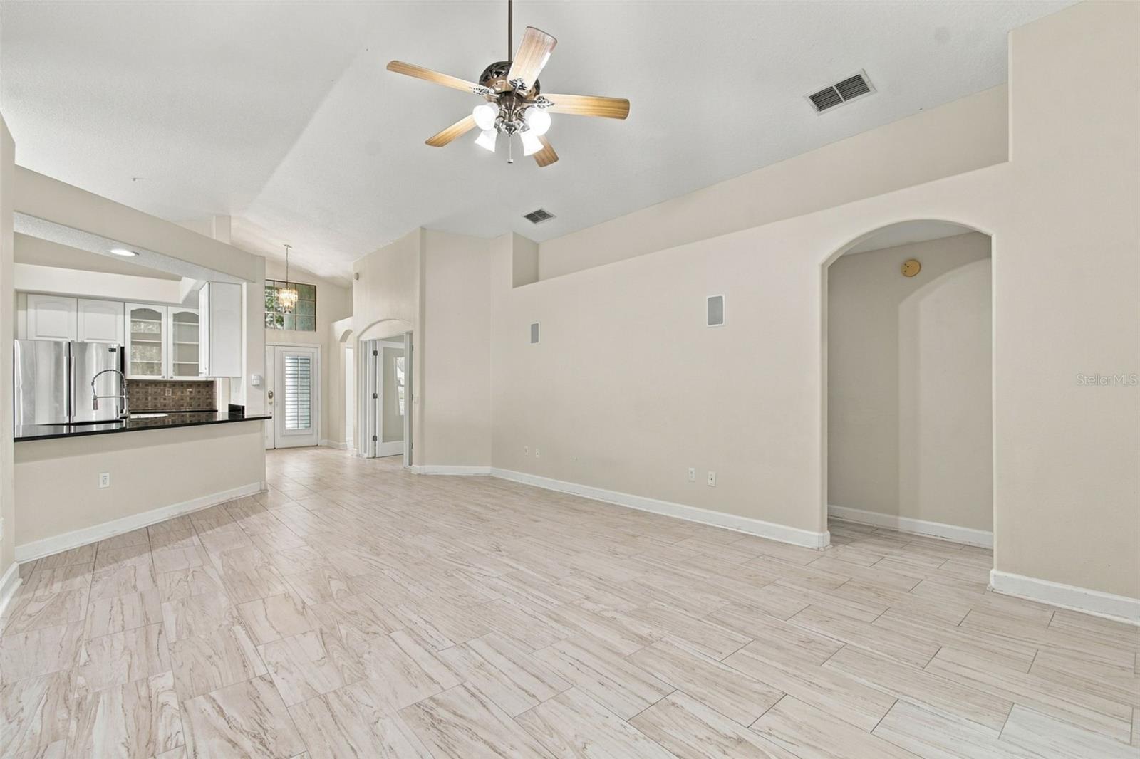16207 ASHLEY PARK PL — photo 24