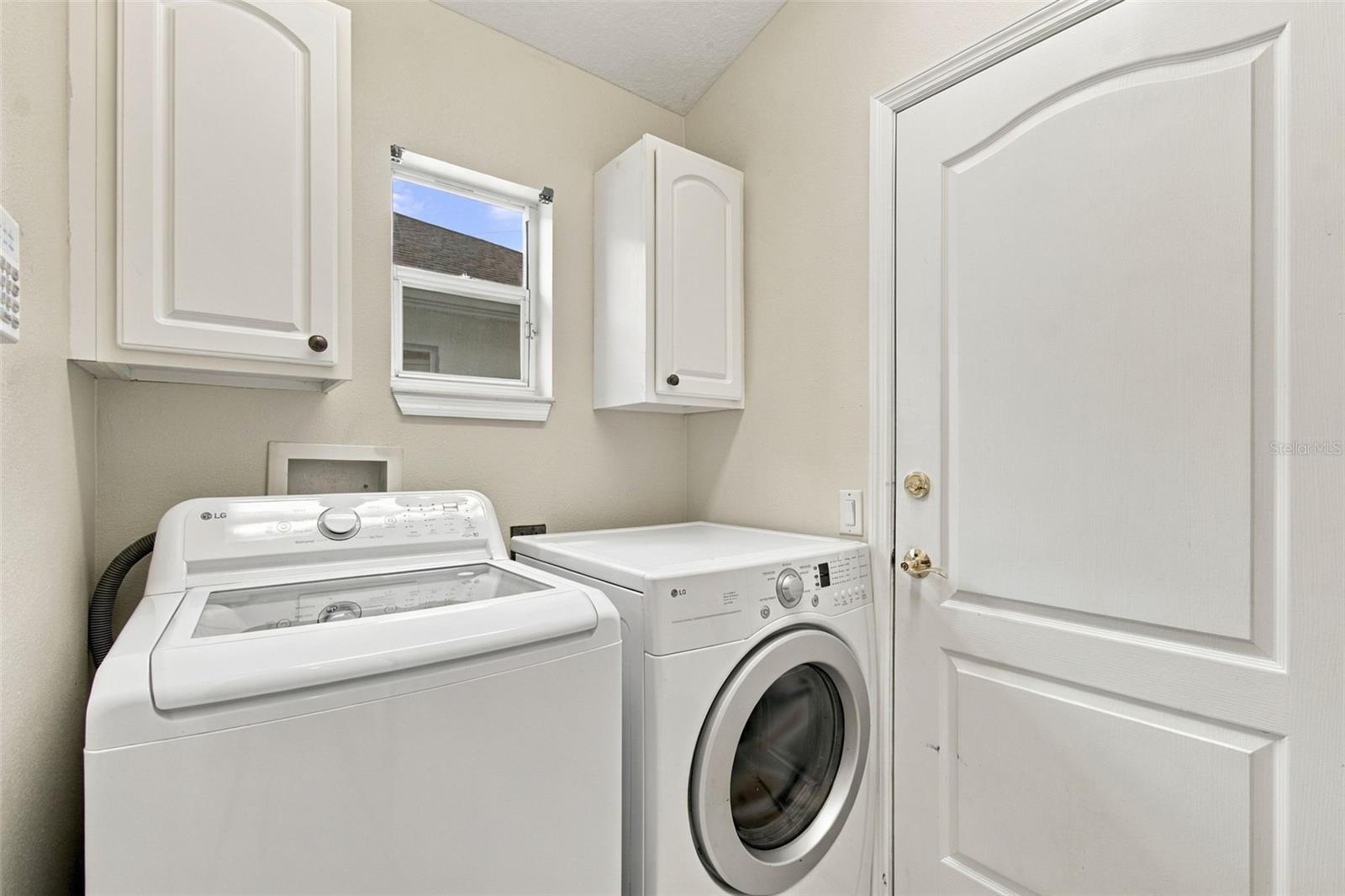 16207 ASHLEY PARK PL — photo 28