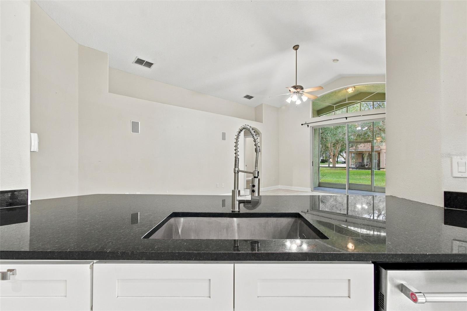 16207 ASHLEY PARK PL — photo 35