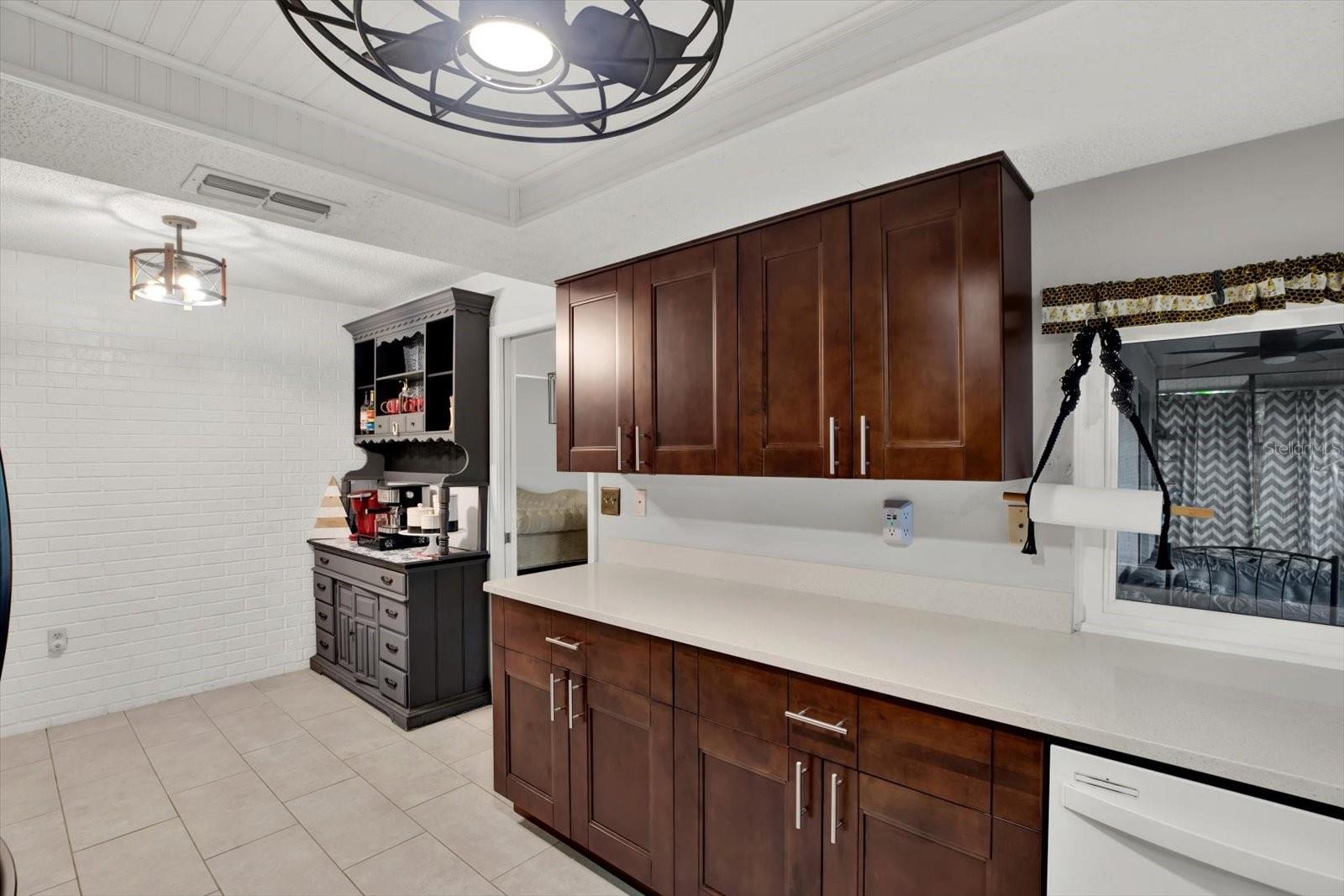 13100 WESTERN CIR — photo 9
