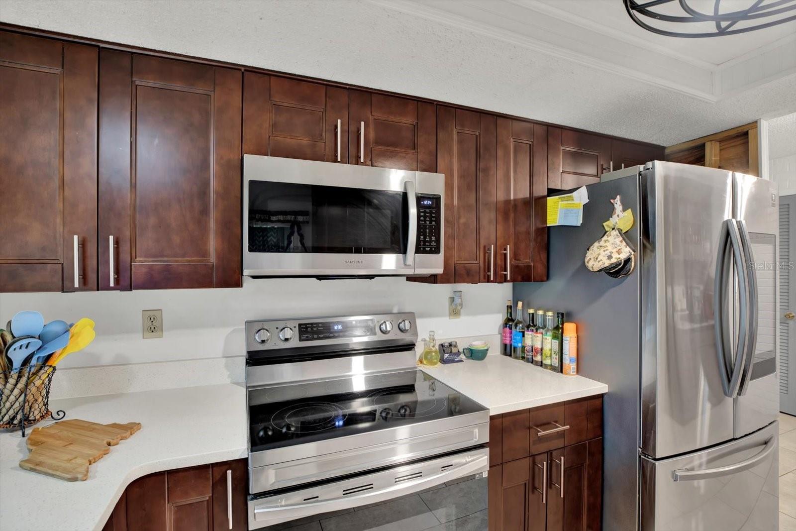 13100 WESTERN CIR — photo 8