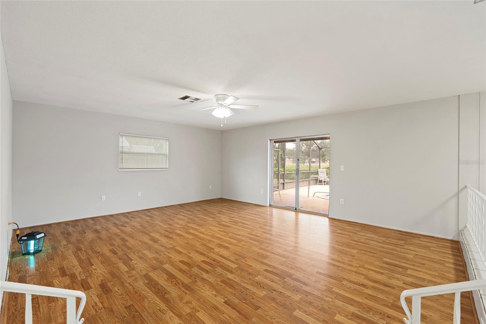 517 PEACH STREET — photo 7