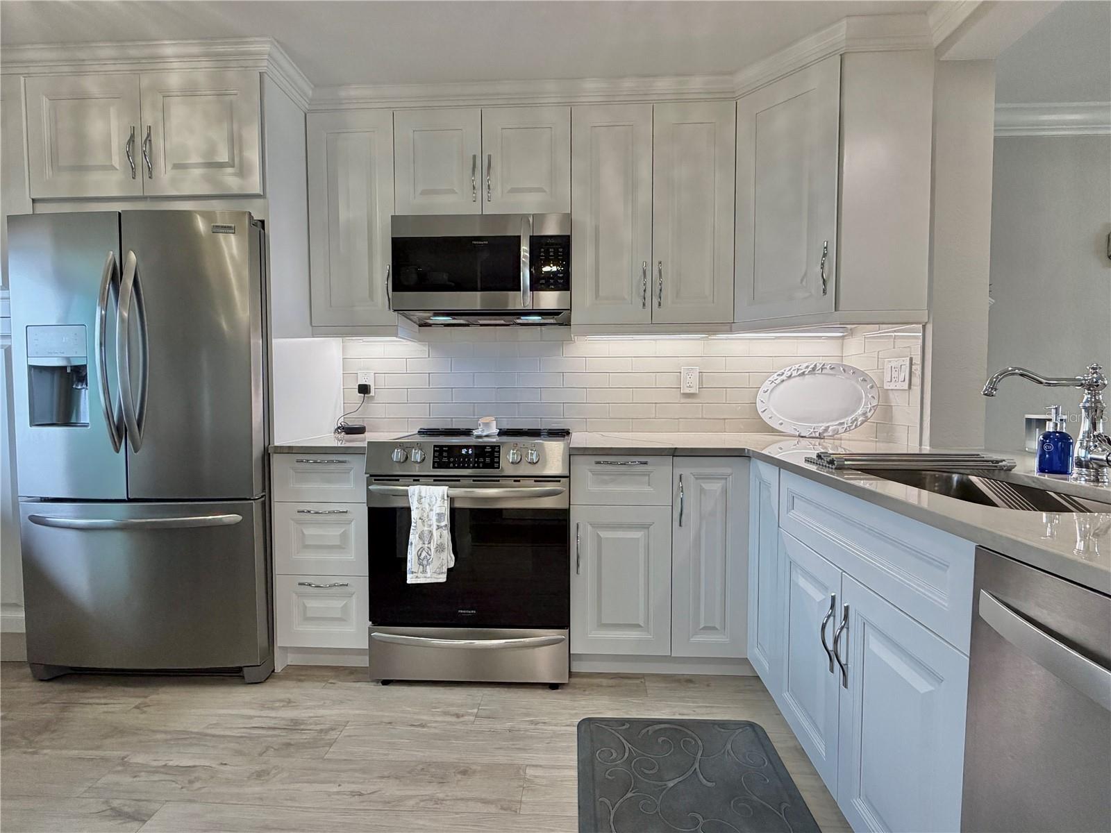 1250 GULF BLVD #1003 — photo 9