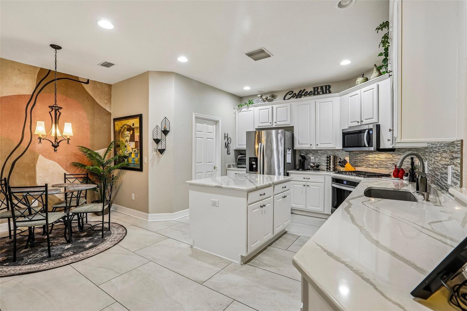 27443 MISTFLOWER DR — photo 12