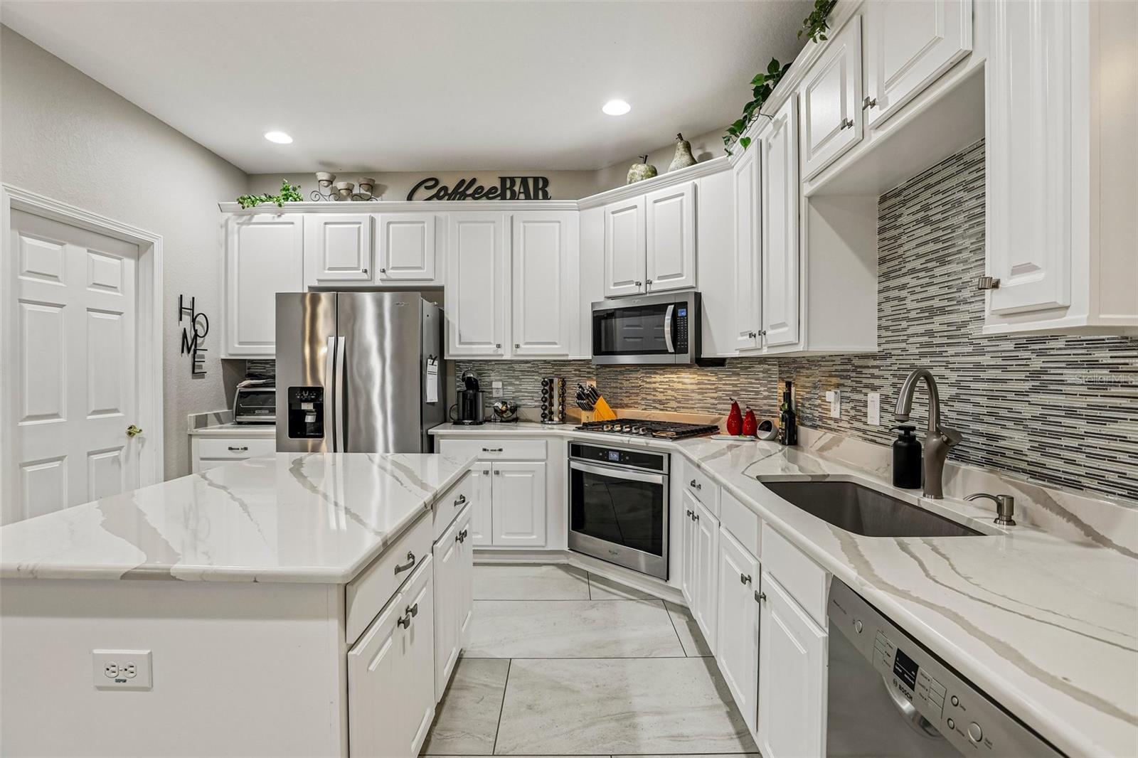 27443 MISTFLOWER DR — photo 3