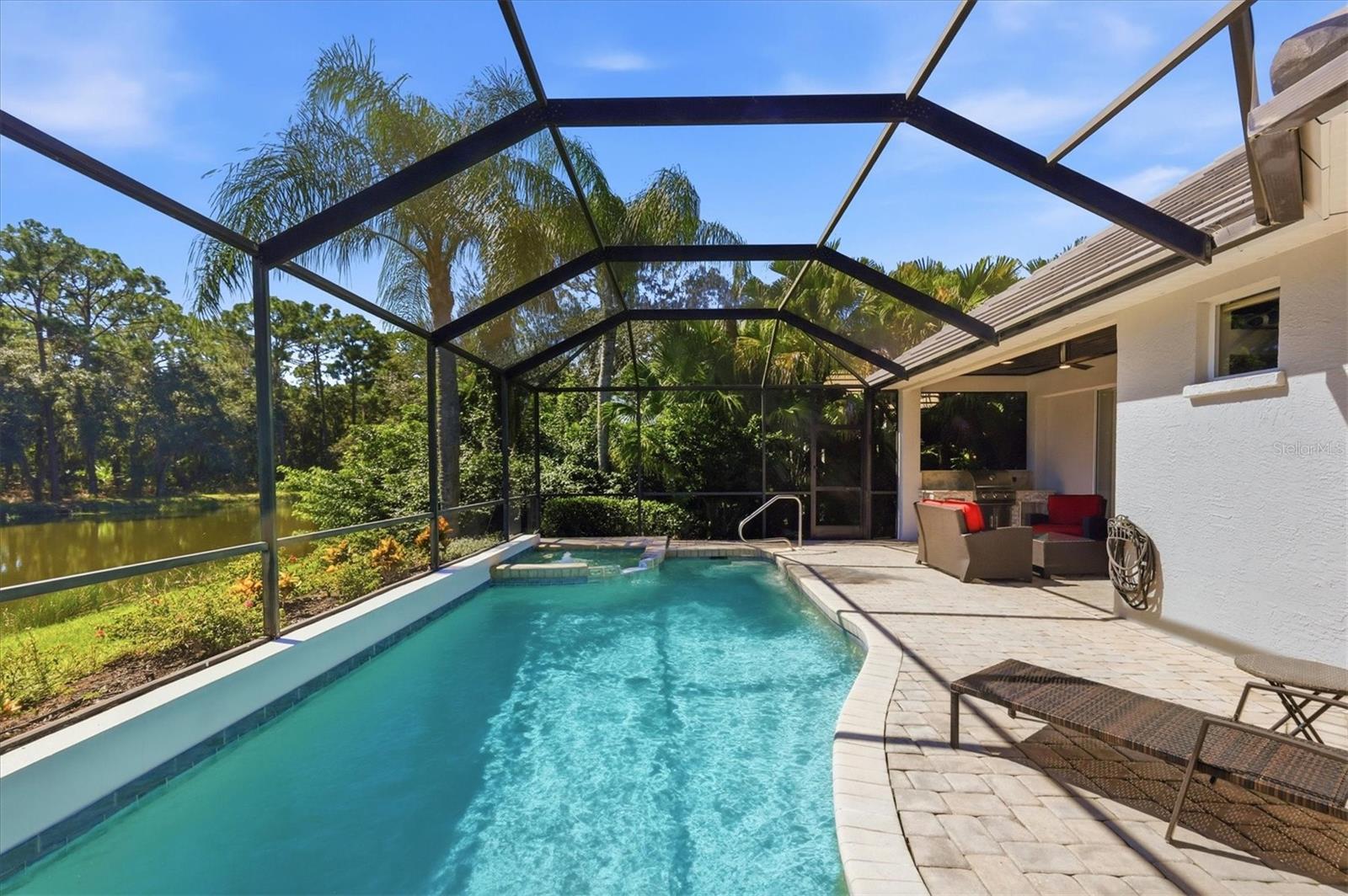 6514 OAKLAND HILLS DR — photo 33