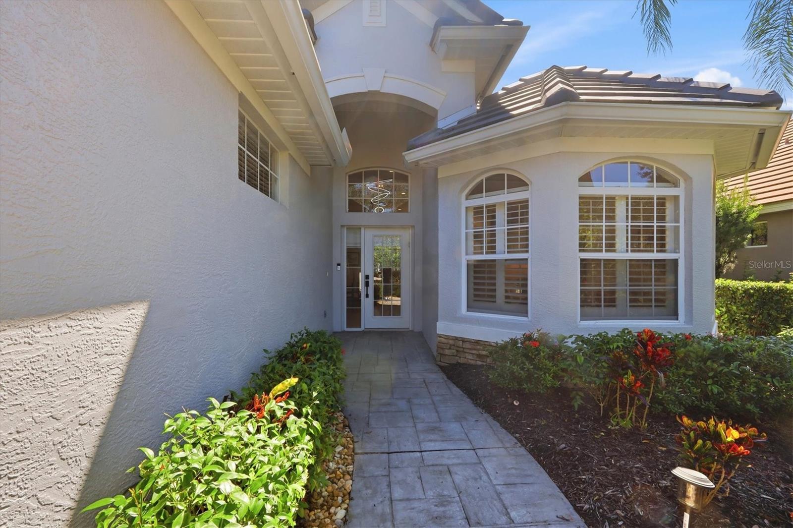 6514 OAKLAND HILLS DR — photo 3