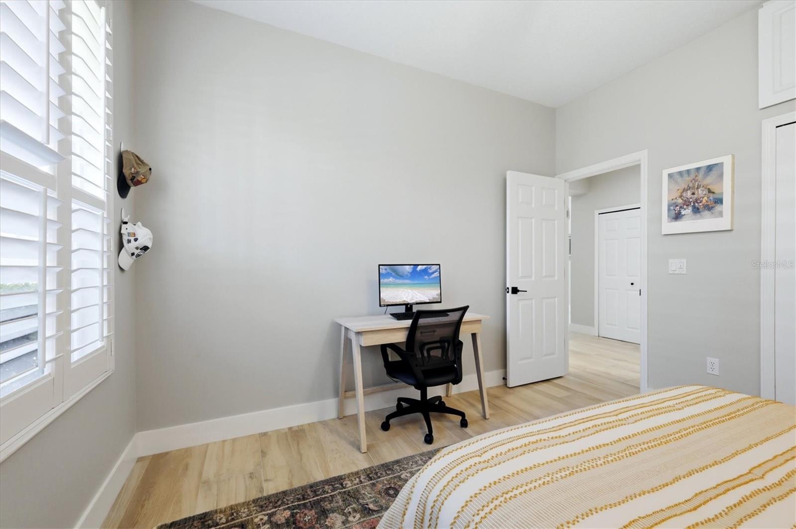 6514 OAKLAND HILLS DR — photo 26