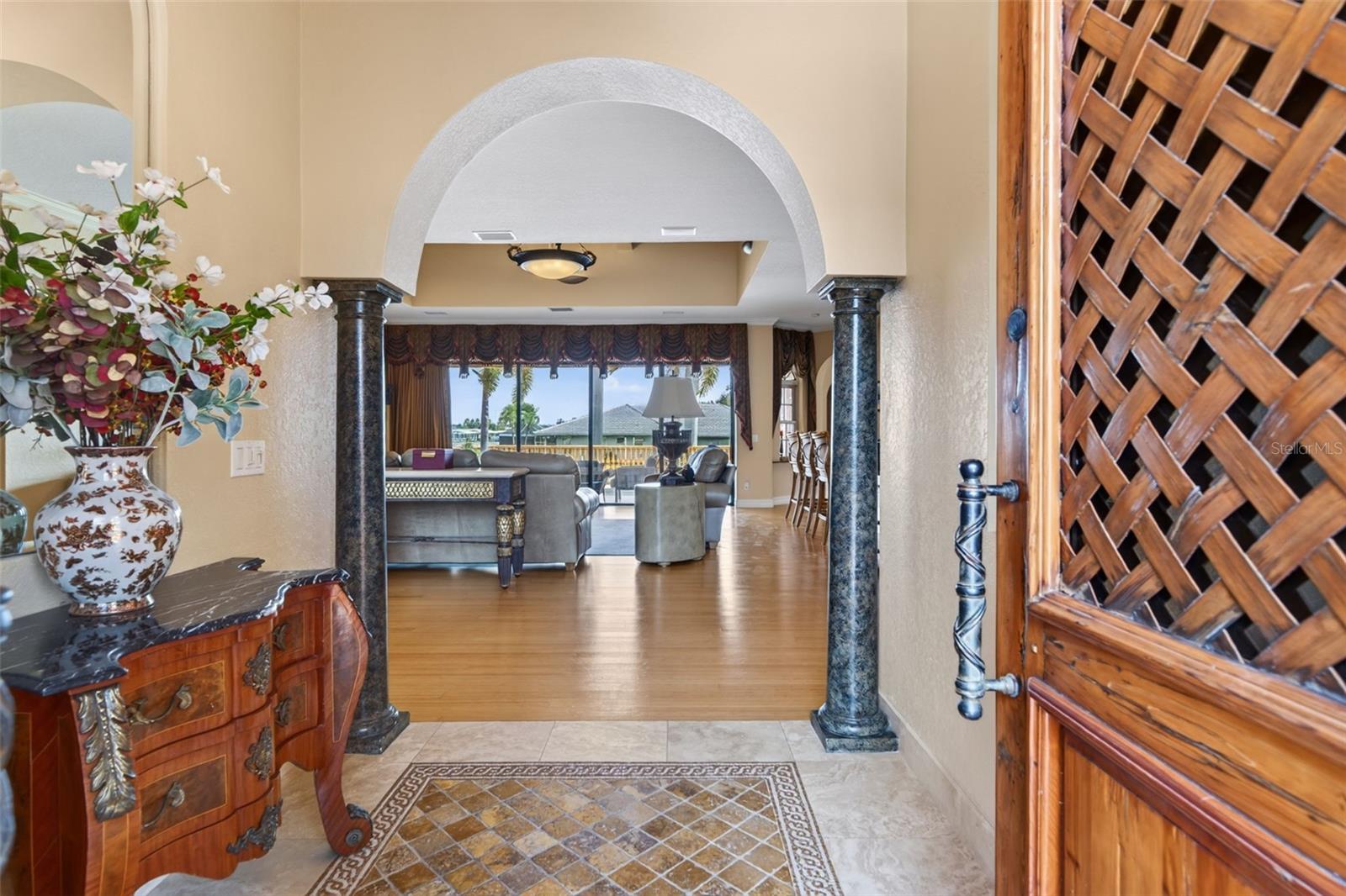 316 W BAY DR — photo 11