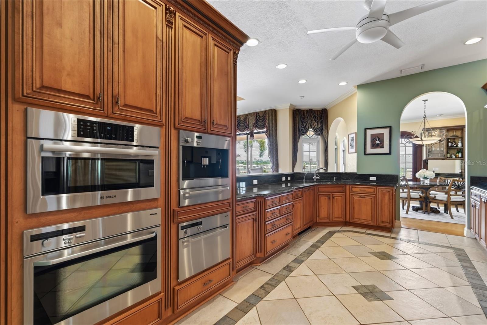 316 W BAY DR — photo 37