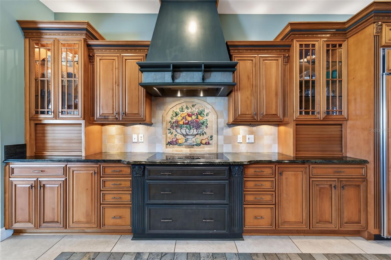 316 W BAY DR — photo 35