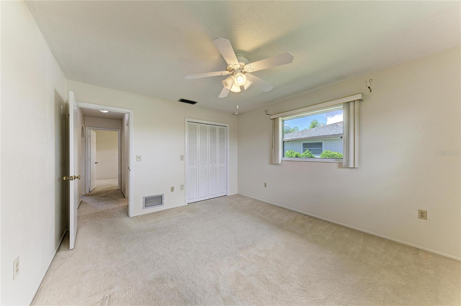 1602 VIKKI CT — photo 25