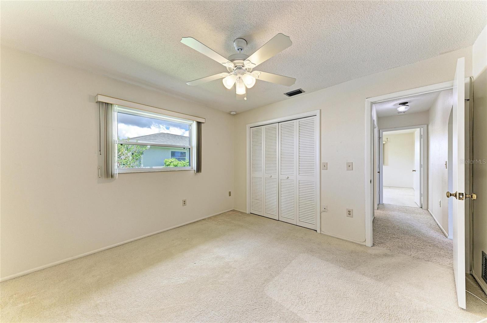 1602 VIKKI CT — photo 23