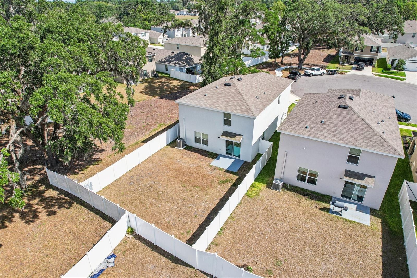 365570 NIGHT STRAWBERRY CT — photo 57