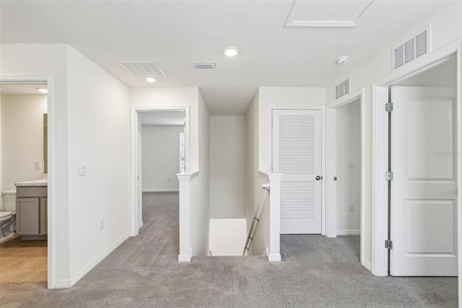 365570 NIGHT STRAWBERRY CT — photo 20