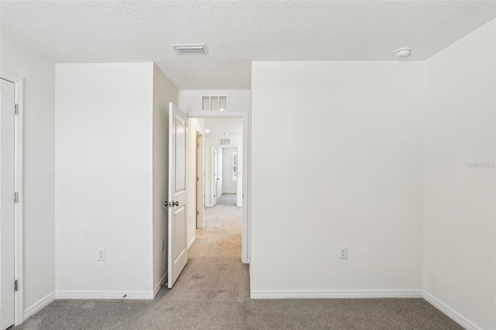 365570 NIGHT STRAWBERRY CT — photo 31