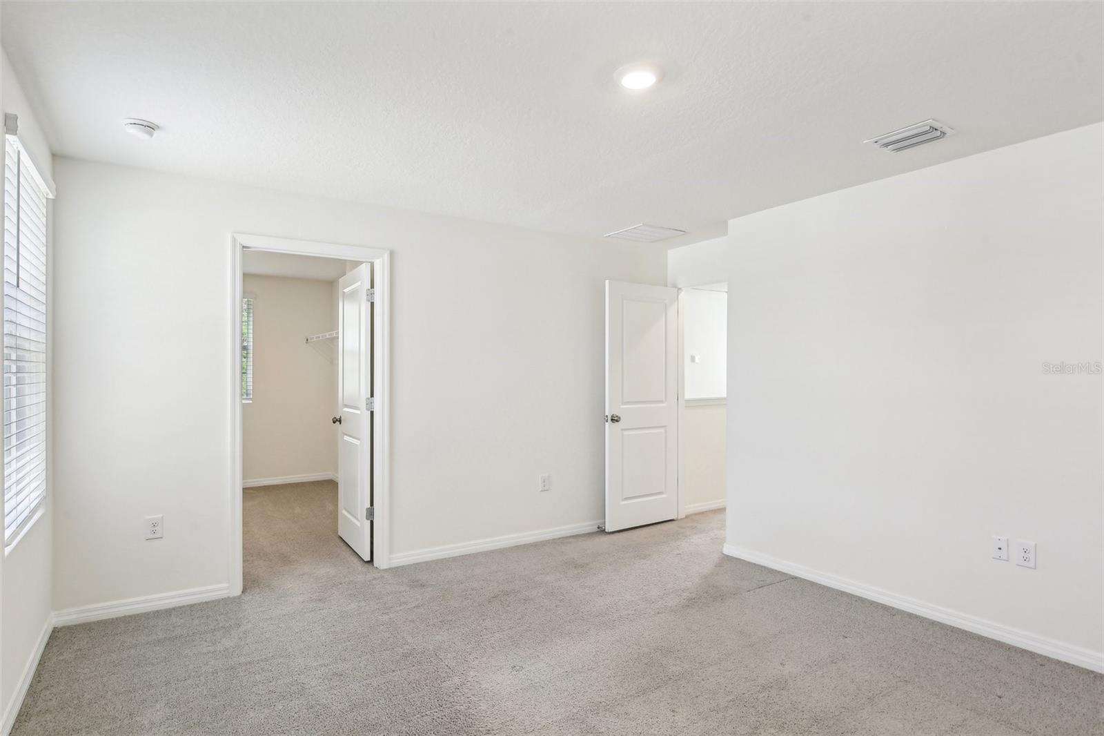365570 NIGHT STRAWBERRY CT — photo 40