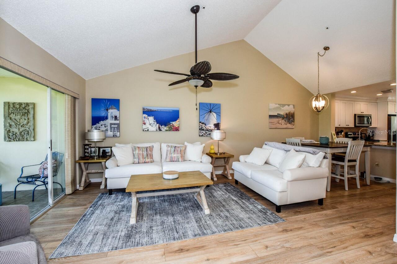 433 CERROMAR LN #541 — photo 8