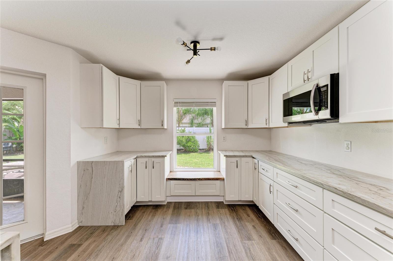 4173 PARRY DR — photo 23