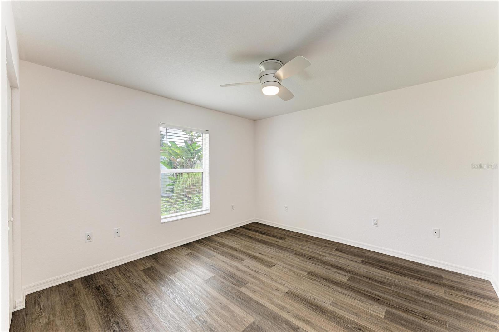 4173 PARRY DR — photo 44
