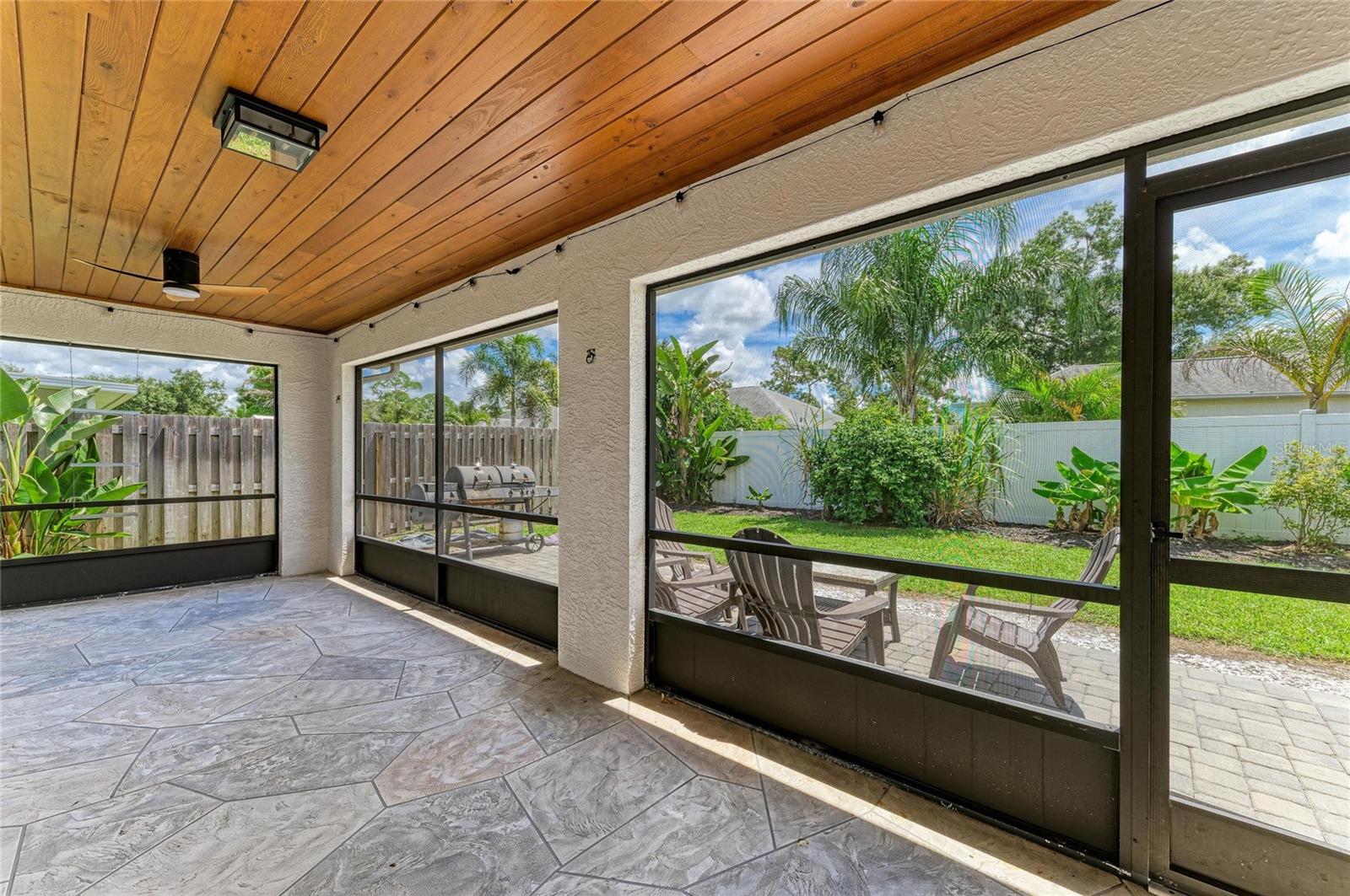 4173 PARRY DR — photo 24