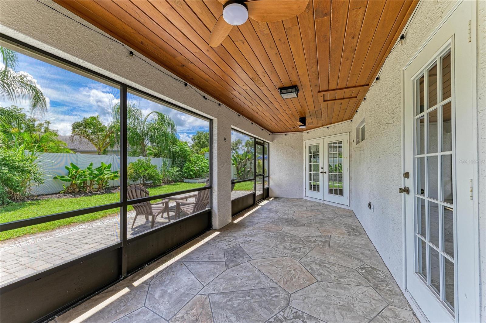 4173 PARRY DR — photo 25