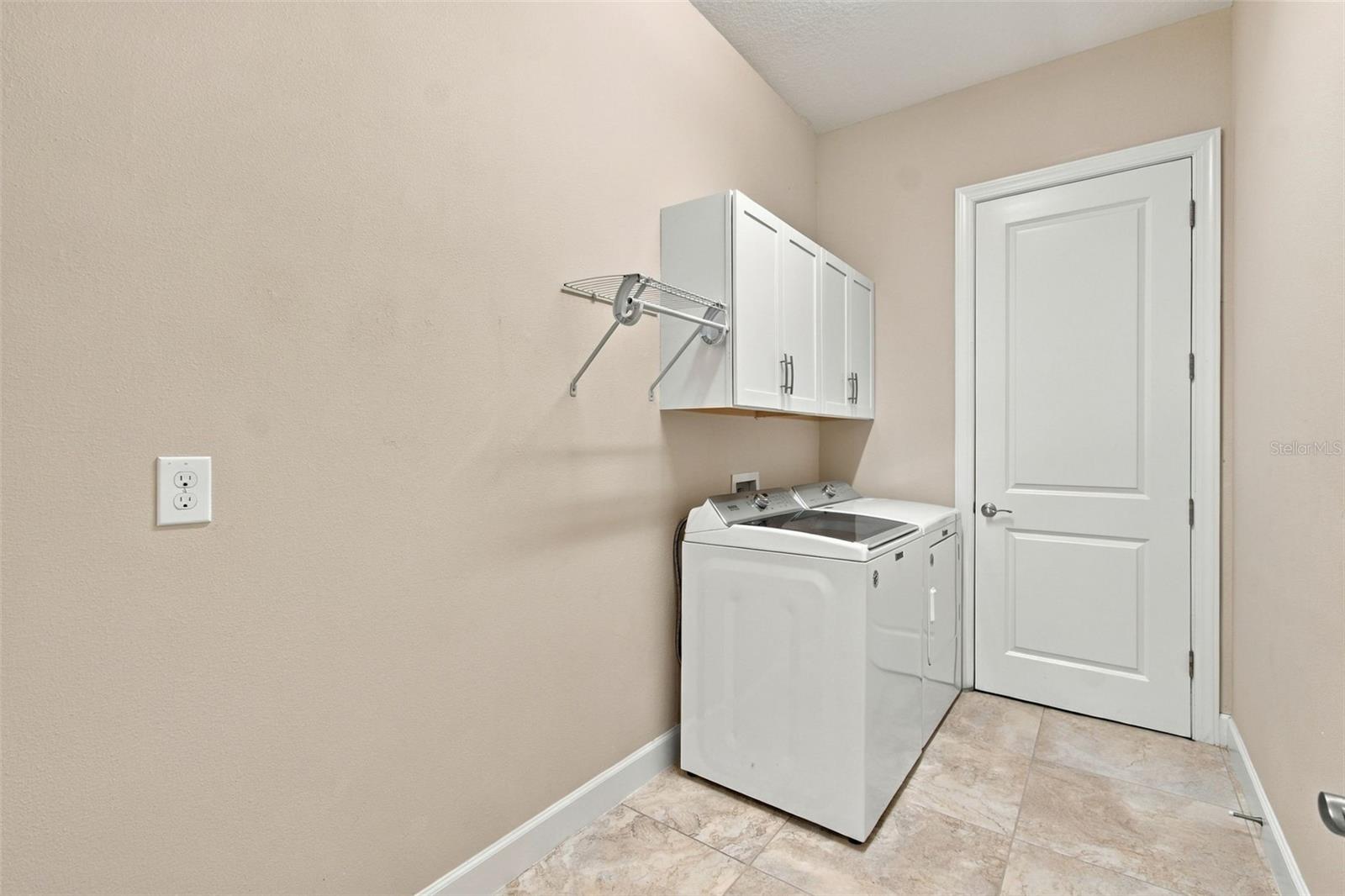 9765 HIGHLAND PARK PL — photo 16
