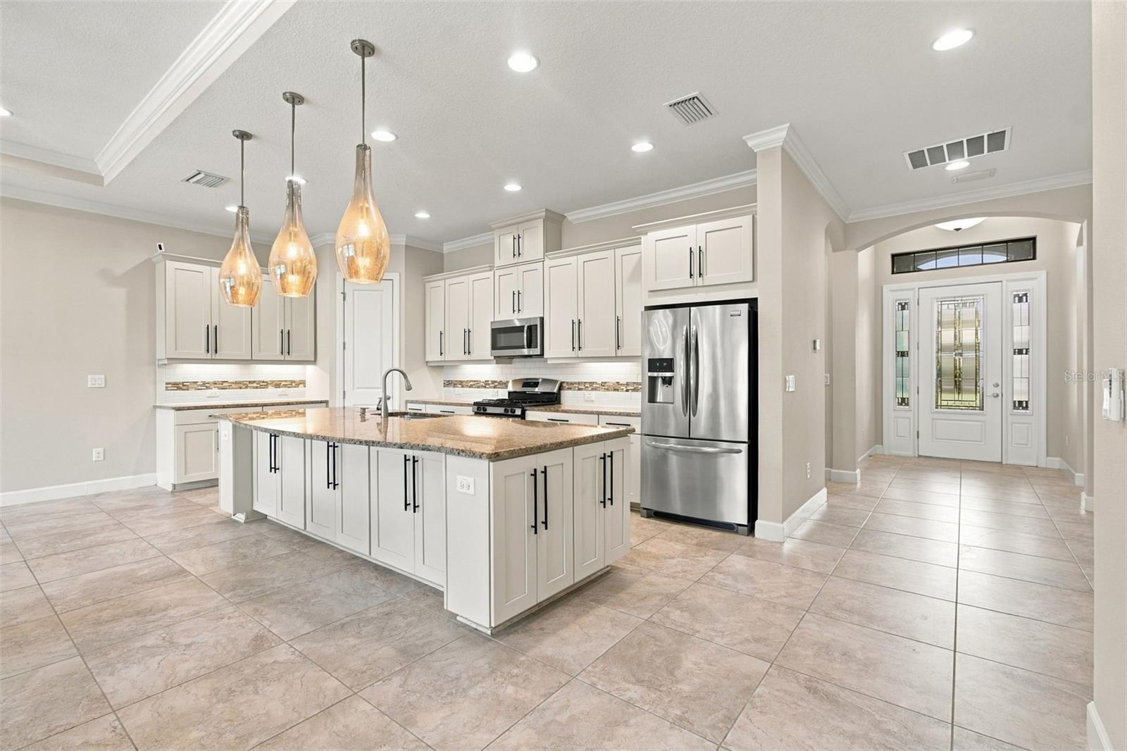 9765 HIGHLAND PARK PL — photo 4