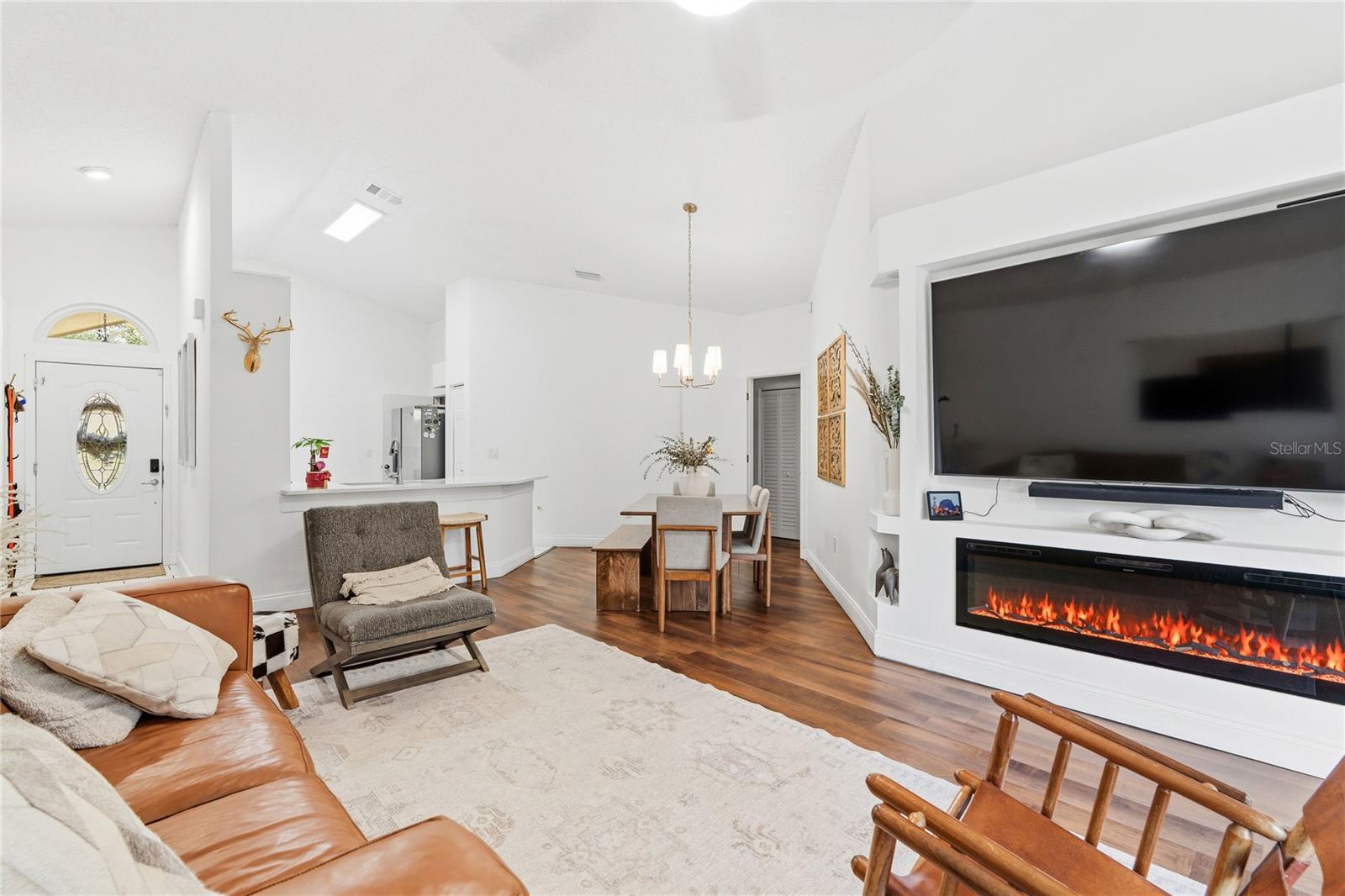 8761 HUNTFIELD ST — photo 4