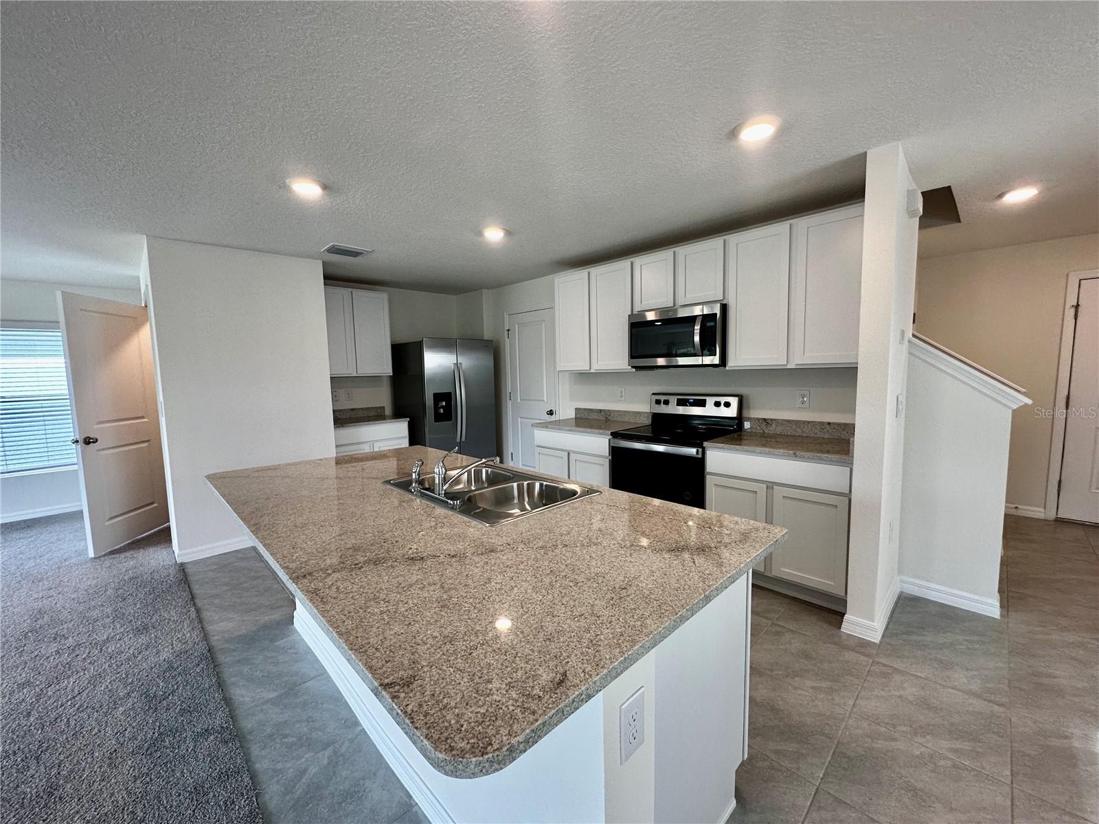 36711 SPANISH ROSE DR — photo 9