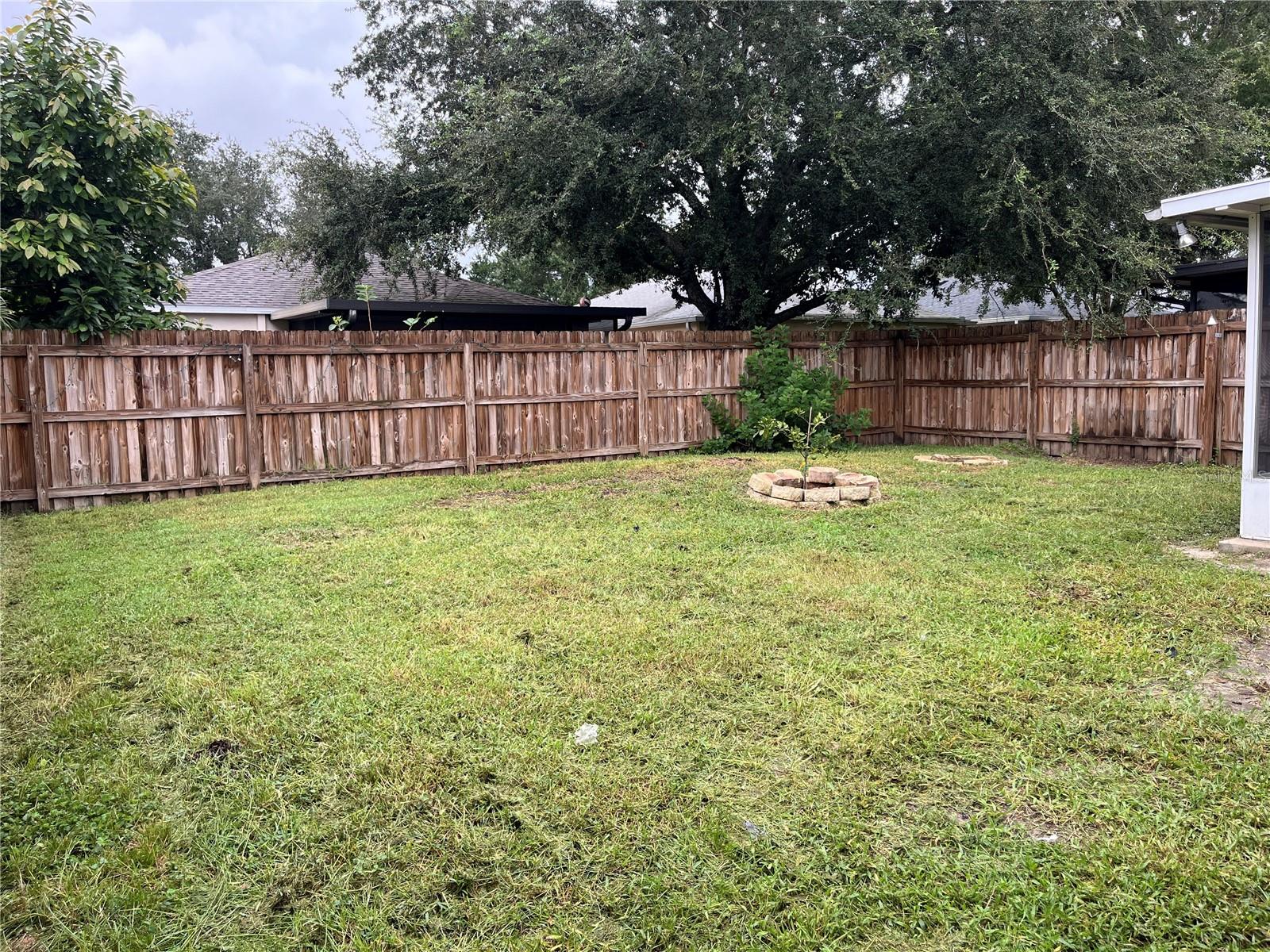 515 SABLE POINTE AVE — photo 21