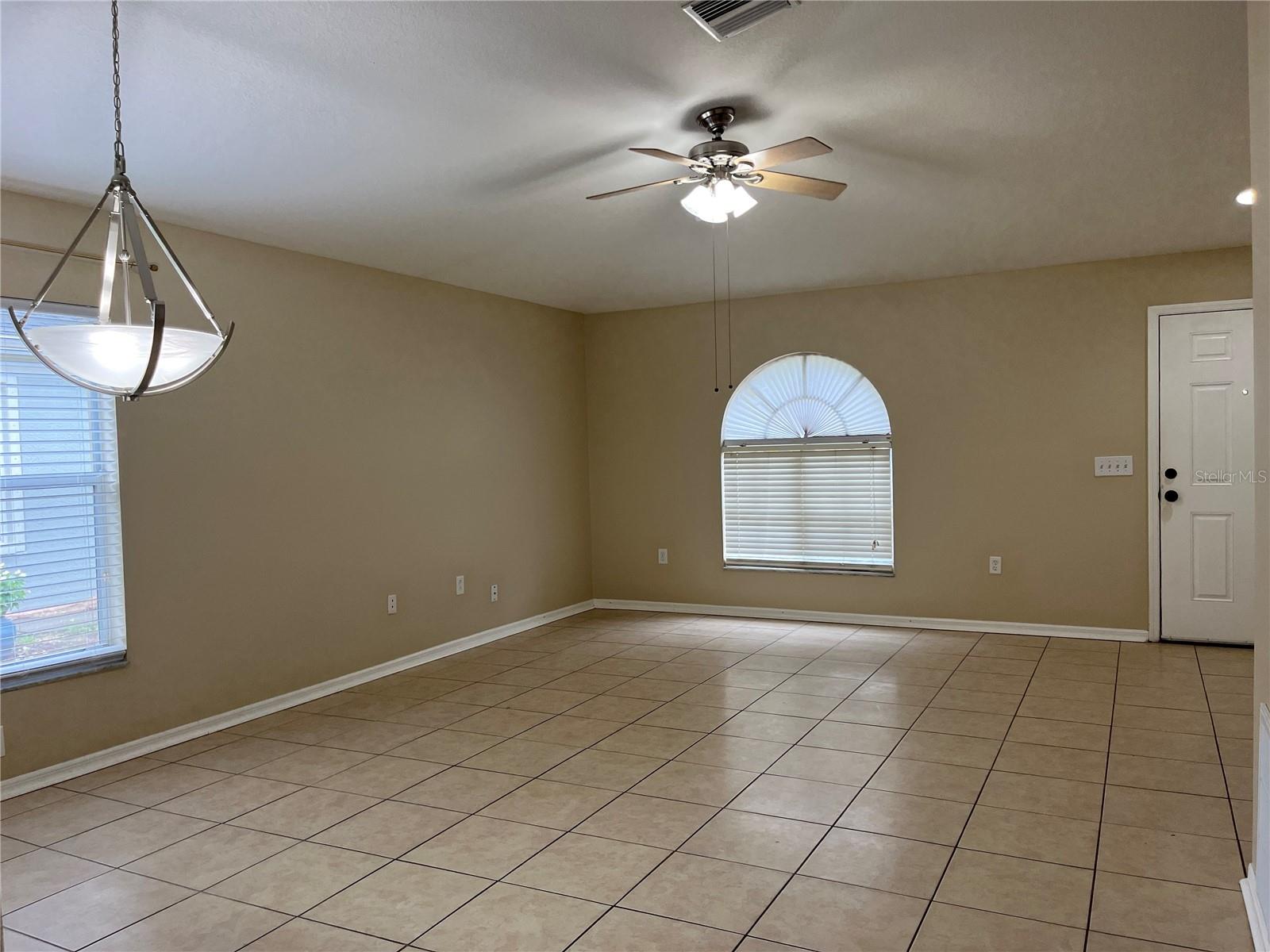 515 SABLE POINTE AVE — photo 5