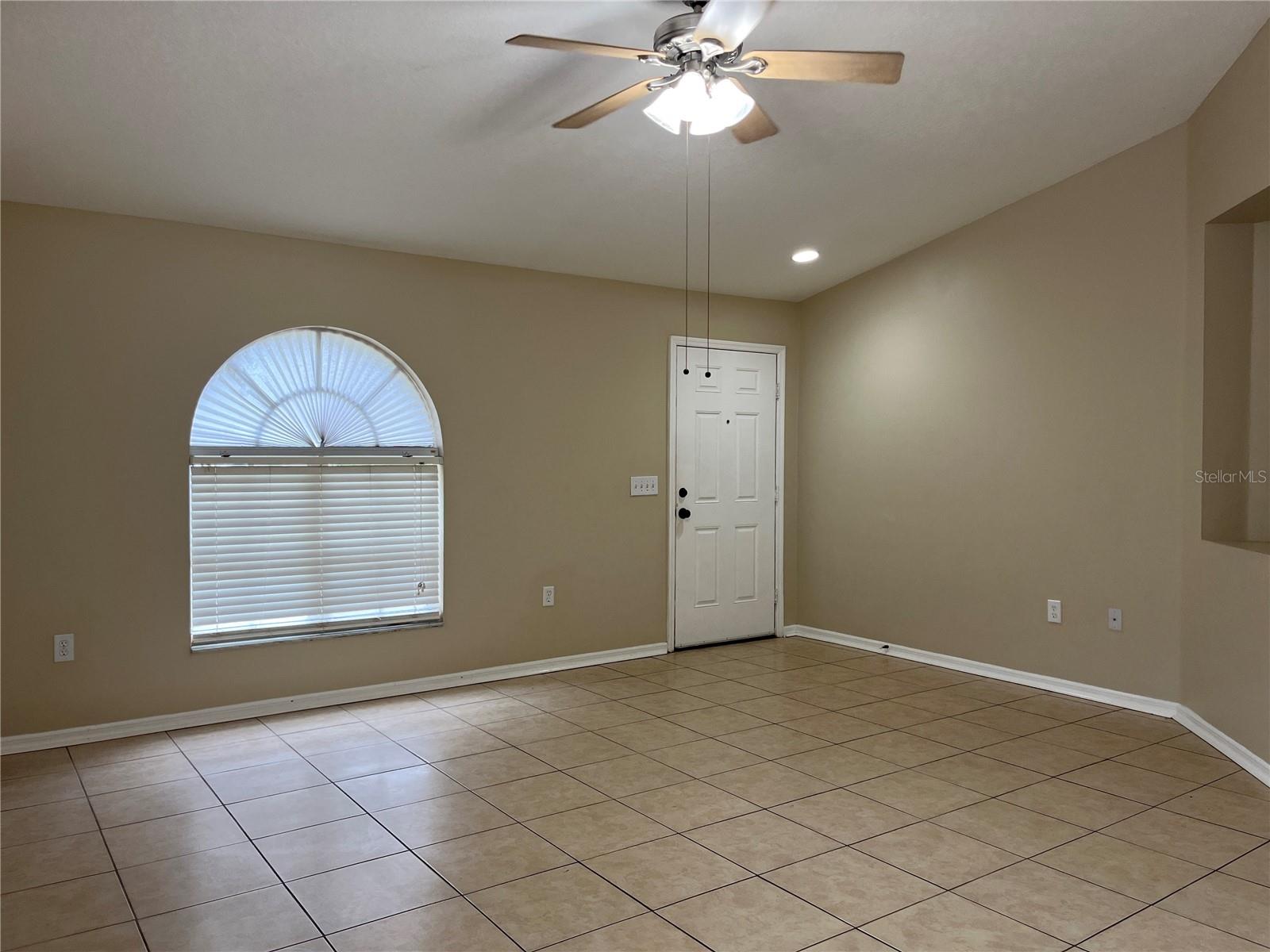 515 SABLE POINTE AVE — photo 4