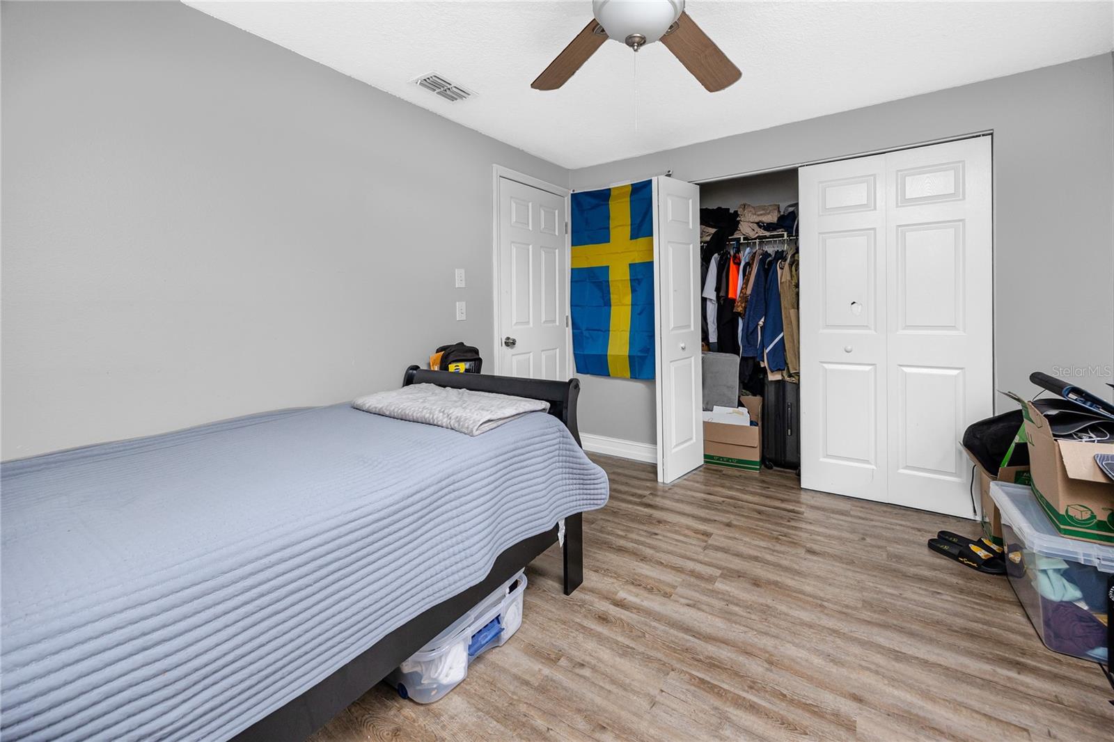 137 HUNTER LAKE DR #F — photo 18