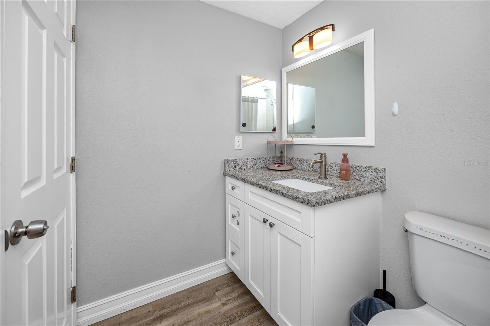 137 HUNTER LAKE DR #F — photo 21
