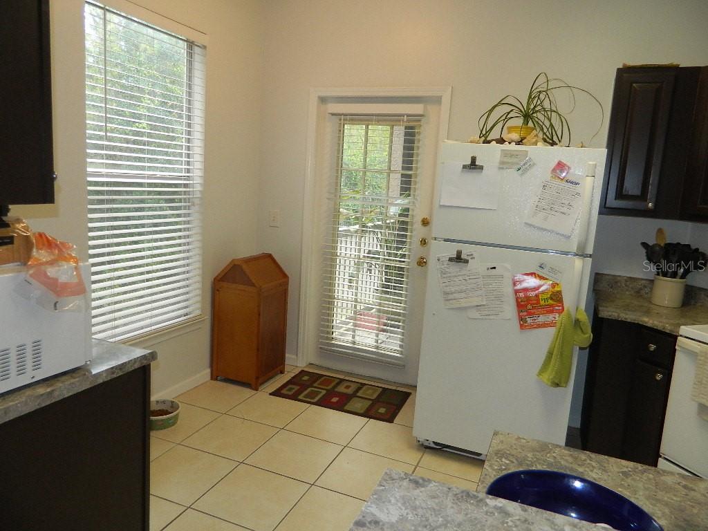 18136 VILLA CREEK DR #18136 — photo 17