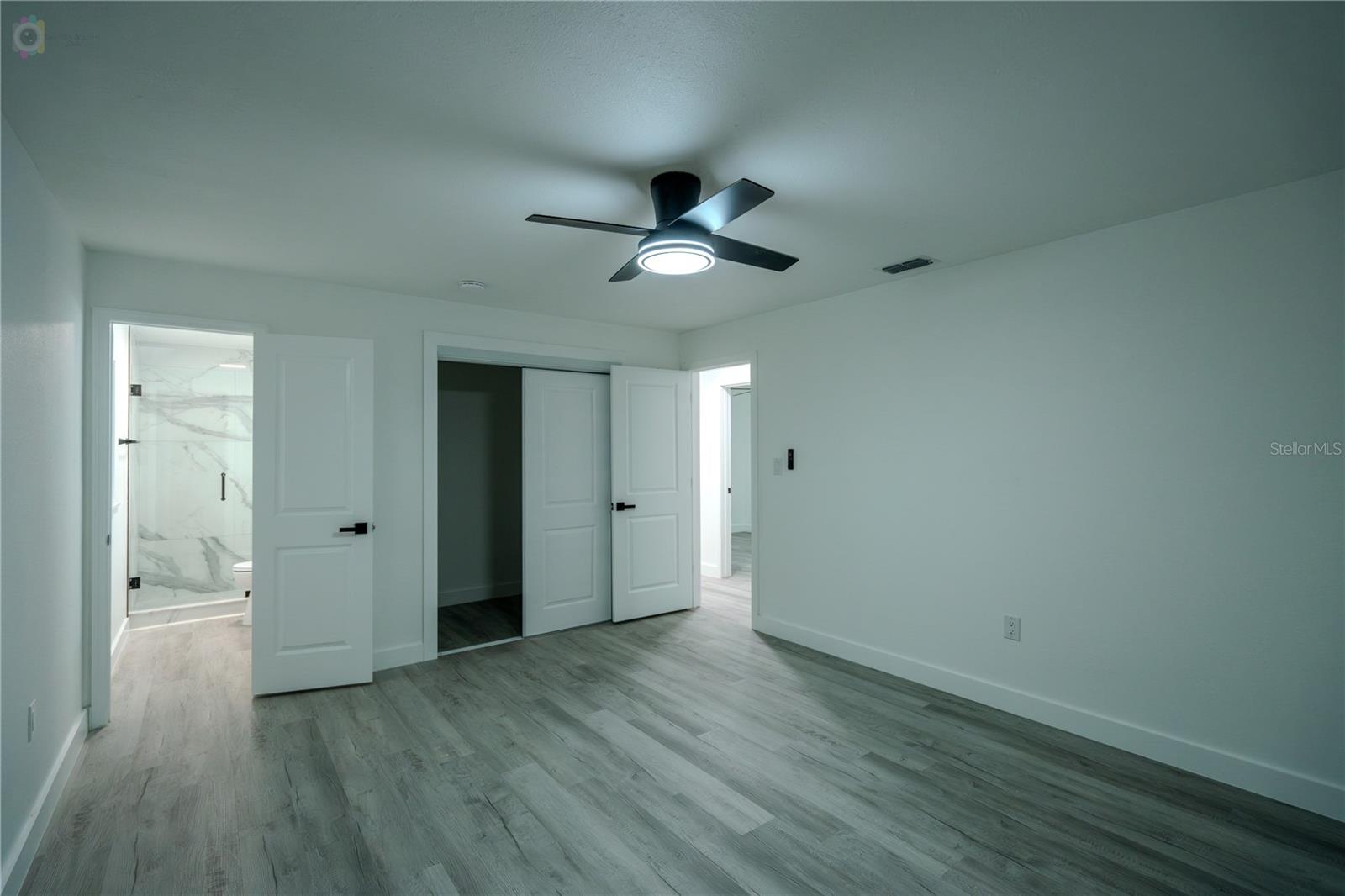611 ROOKS RD — photo 22