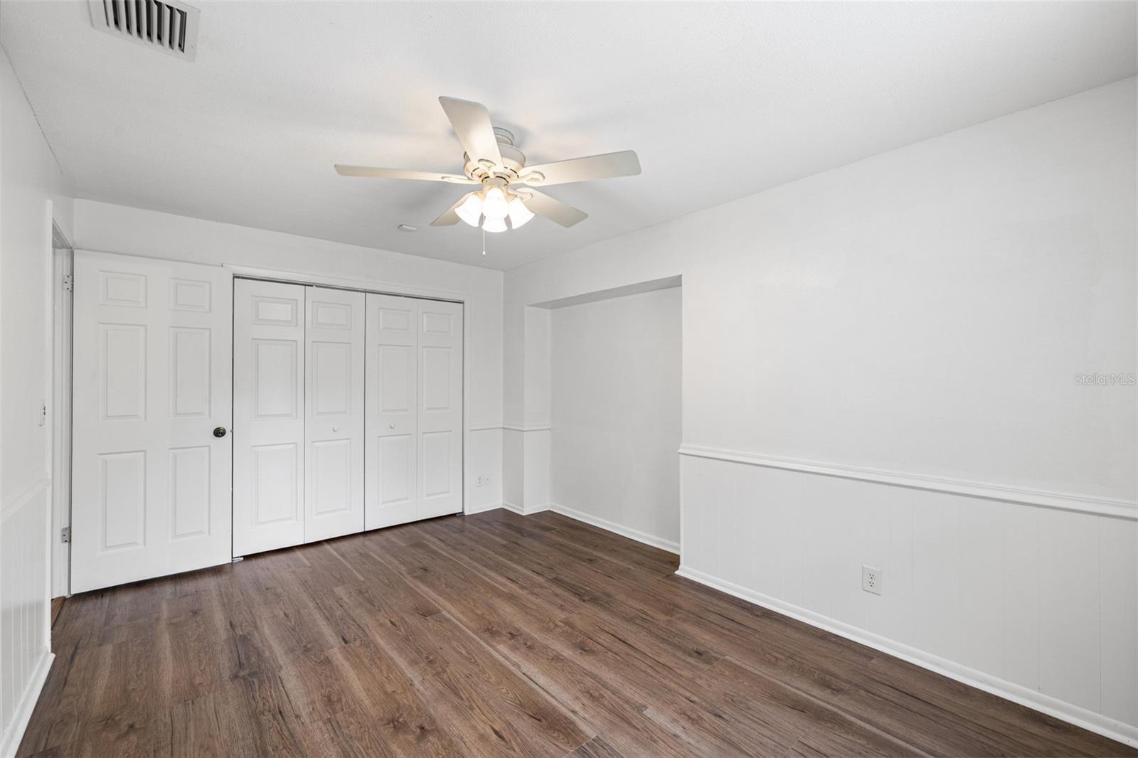 1570 HIGH BLUFF DR — photo 38