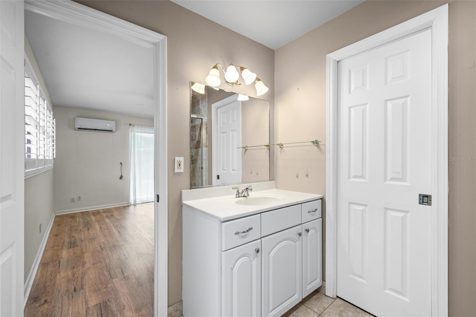1570 HIGH BLUFF DR — photo 36