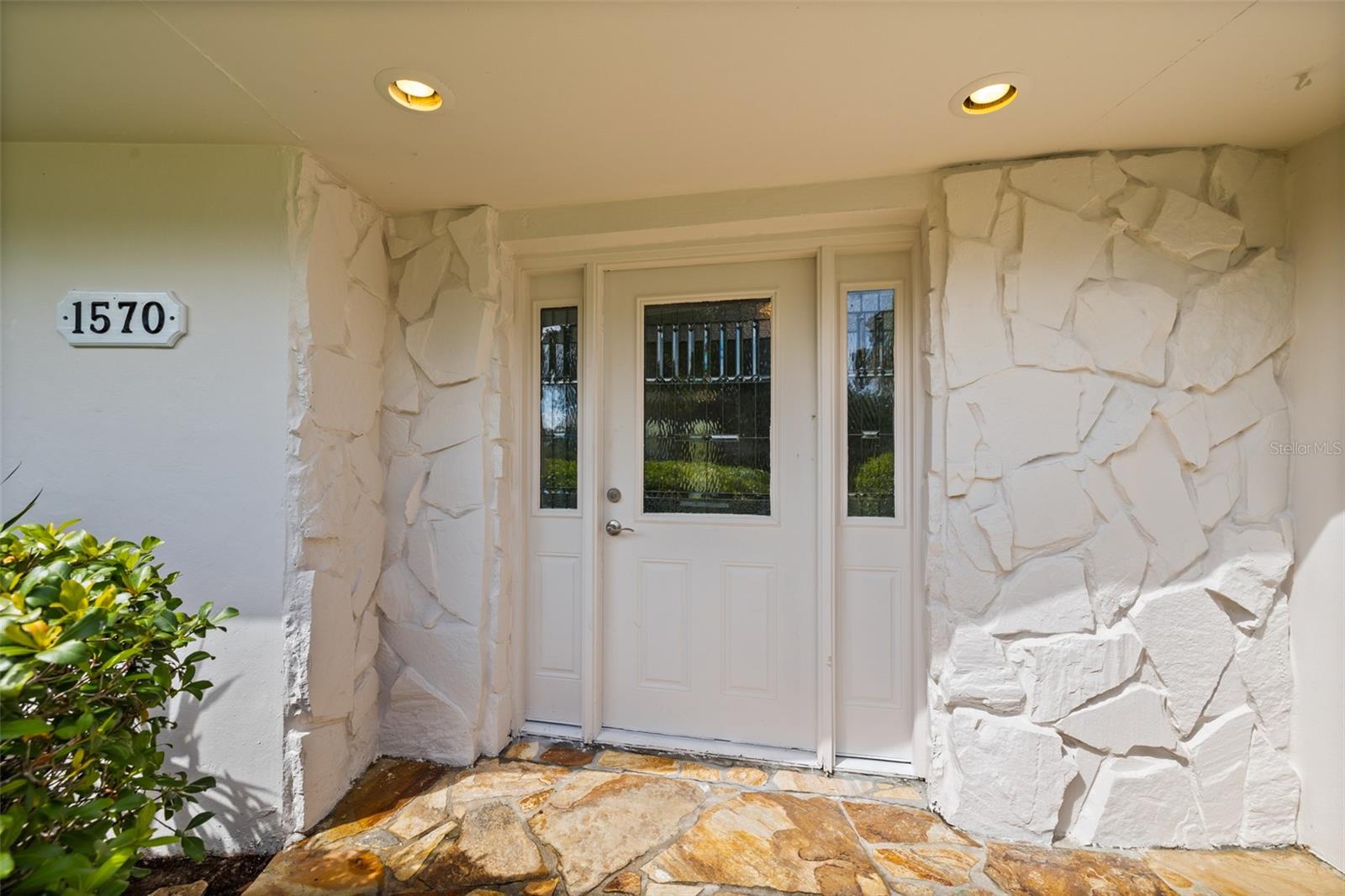 1570 HIGH BLUFF DR — photo 10