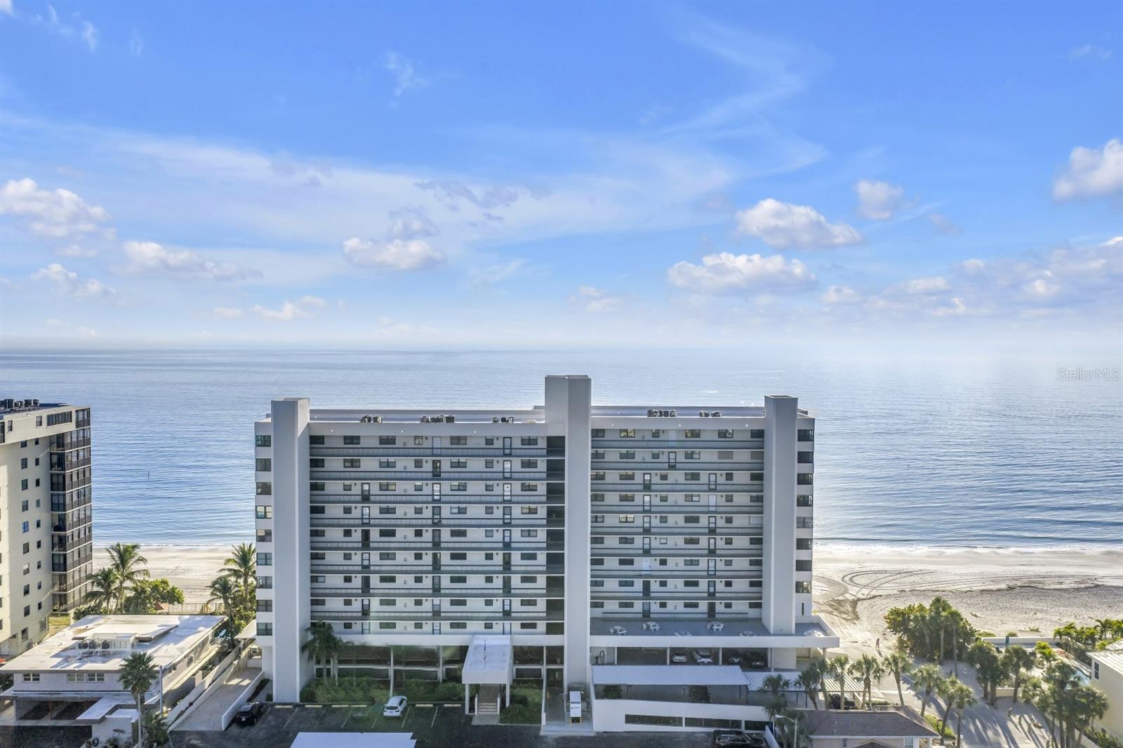 15462 GULF BLVD #1006 — photo 33