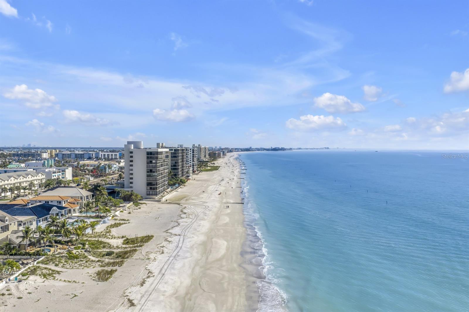 15462 GULF BLVD #1006 — photo 34