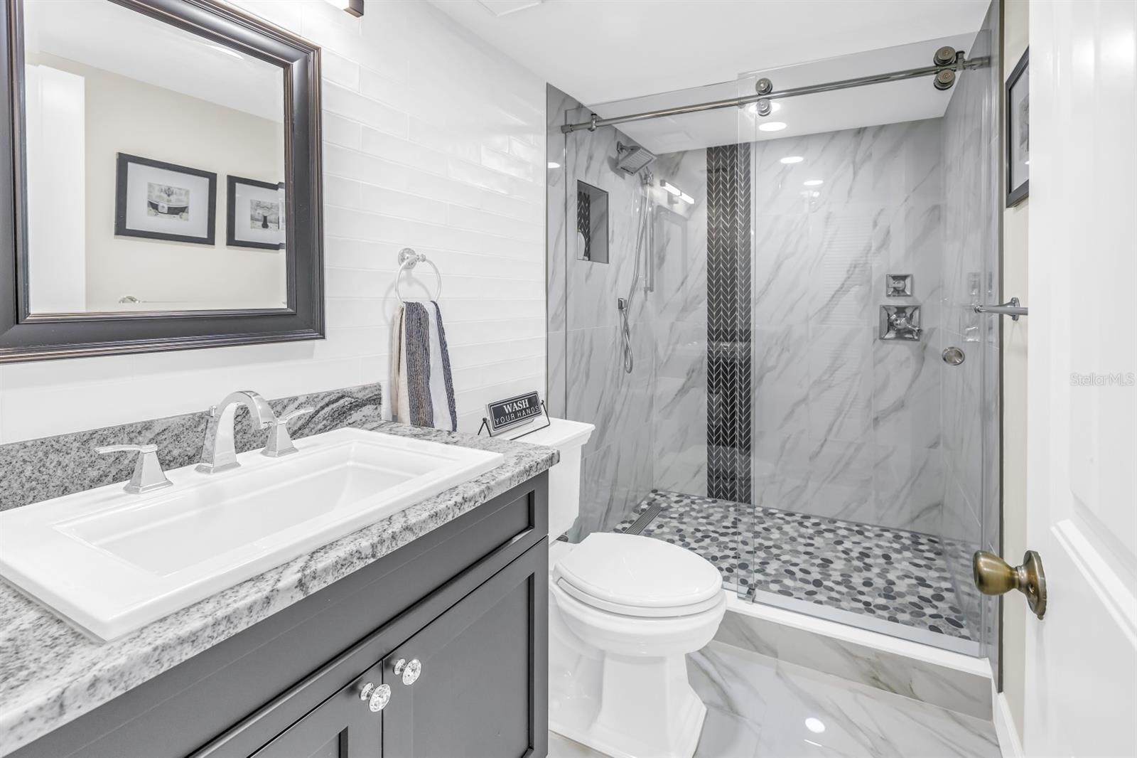 15462 GULF BLVD #1006 — photo 18