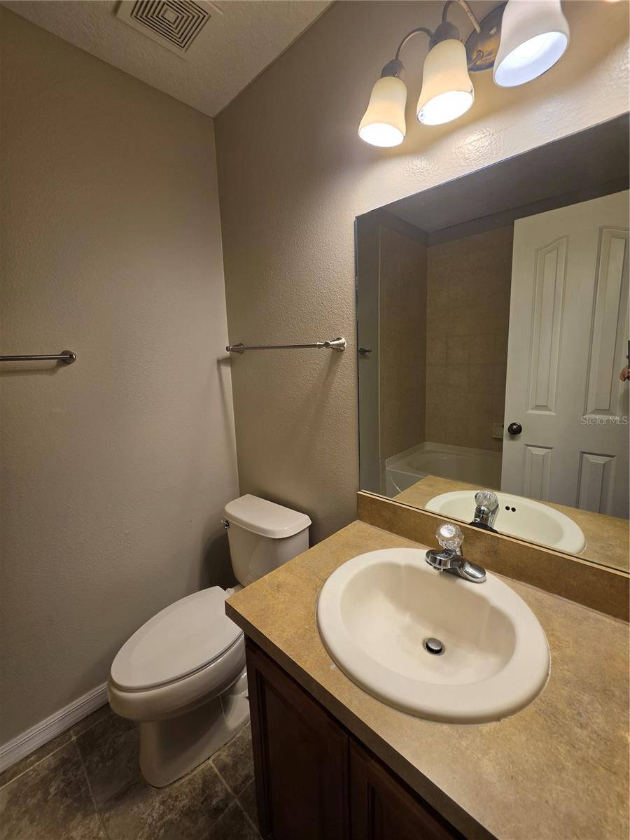 8110 SILENT CREEK DR — photo 12