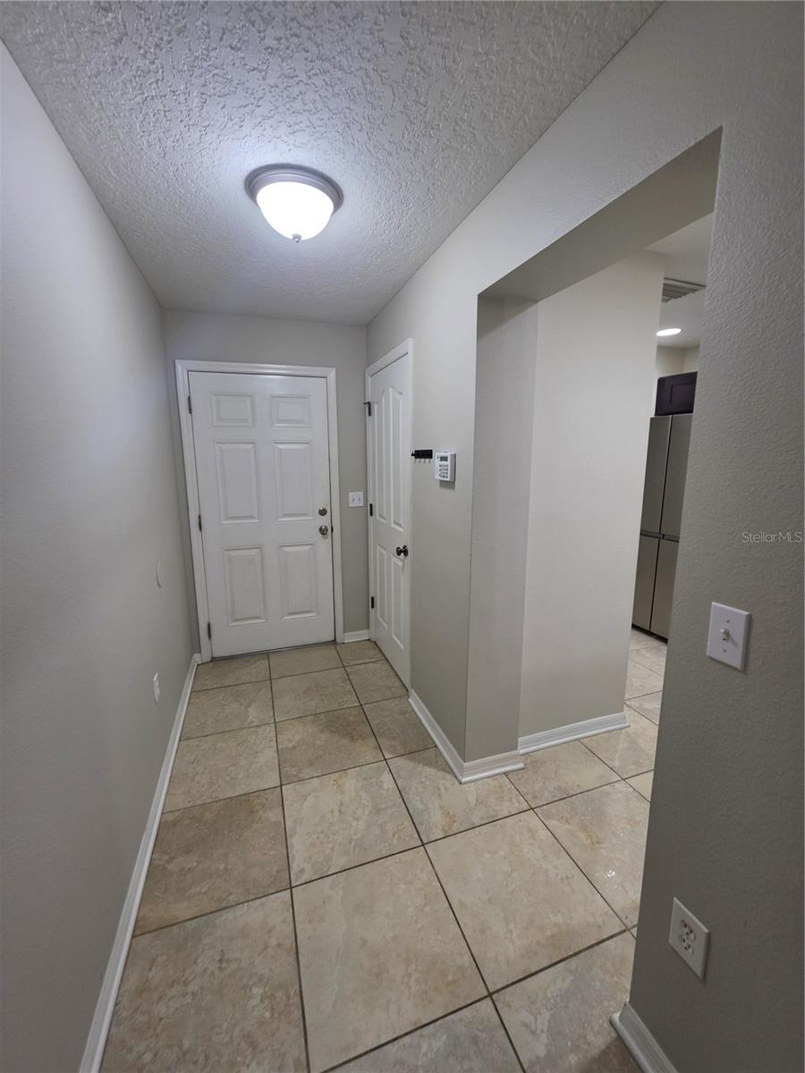 8110 SILENT CREEK DR — photo 3