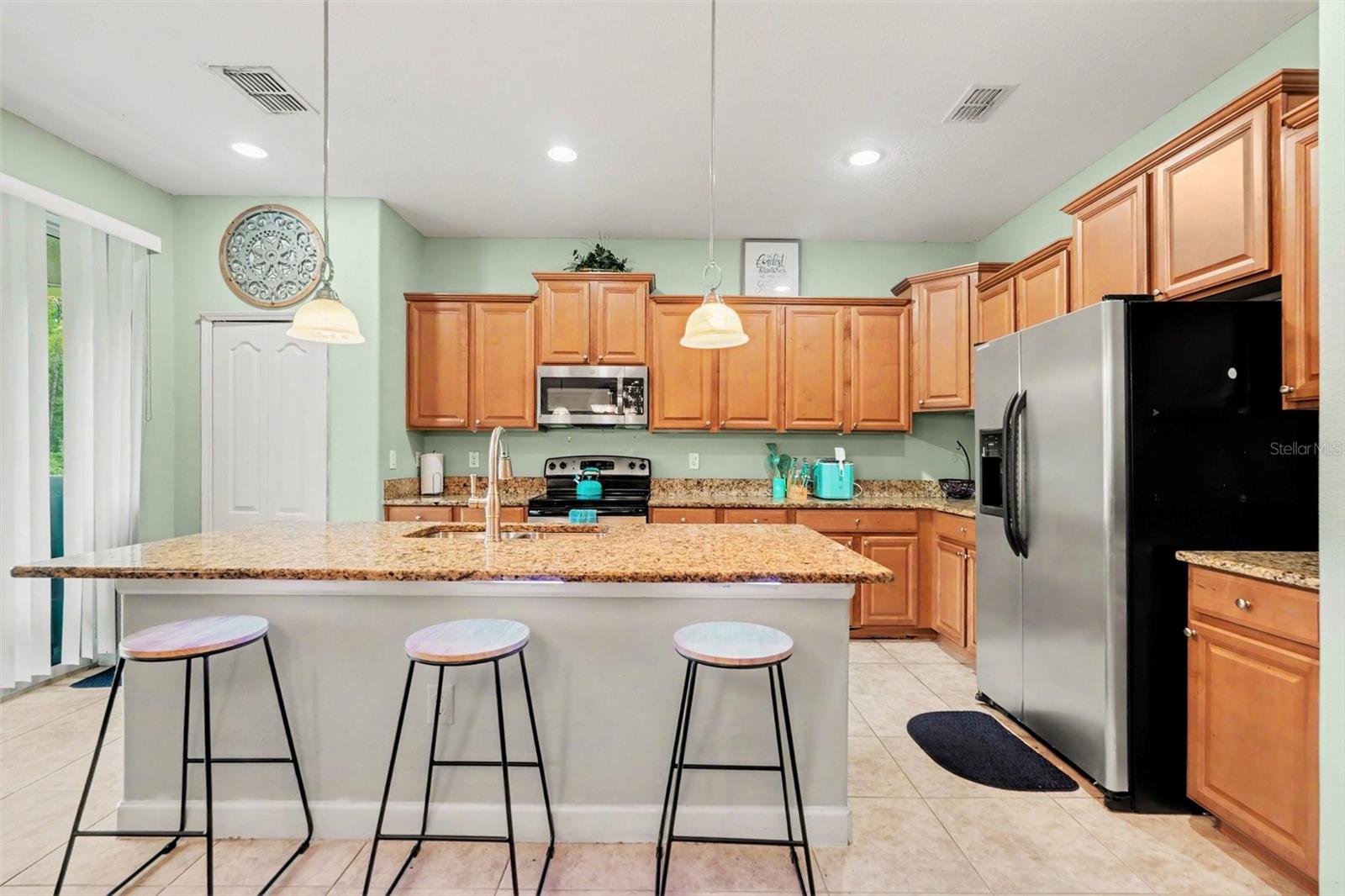 20443 AUTUMN FERN AVE — photo 12